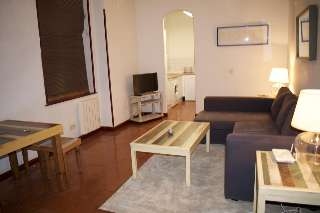 Apartamentos Madrid Retiro Экстерьер фото