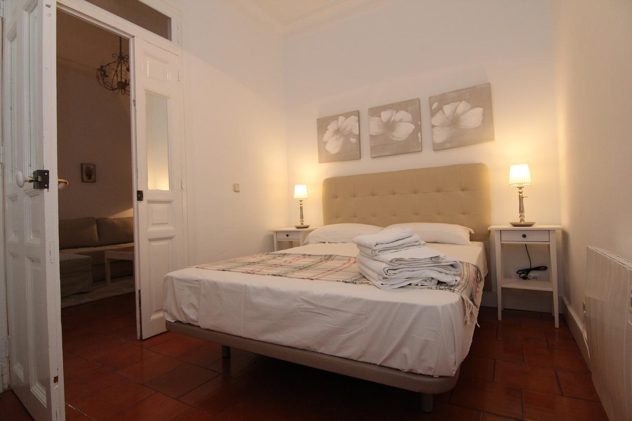 Apartamentos Madrid Retiro Экстерьер фото