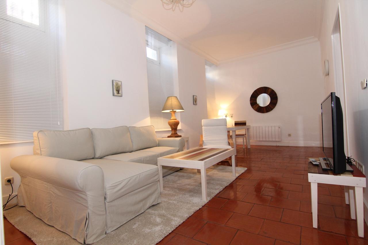 Apartamentos Madrid Retiro Экстерьер фото