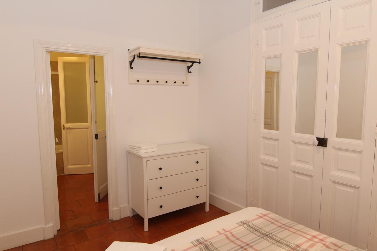 Apartamentos Madrid Retiro Экстерьер фото